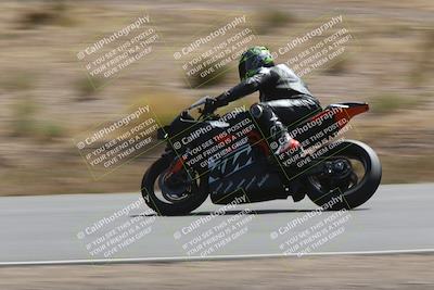 media/Apr-20-2025-AHRMA (Sun) [[393a79c373]]/Race/Group 10/Turn 4b/